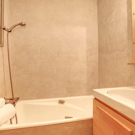 Apartment 1850: 3 Sur Pistes, Parking - Fr-1-575-16 *