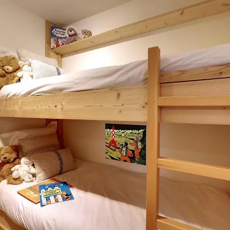 1850: 3 Sur Pistes, Parking - Fr-1-575-16 *